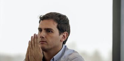 El presidente de Ciudadanos, Albert Rivera, al inicio hoy de la reuni&oacute;n de la Ejecutiva Nacional del partido. 