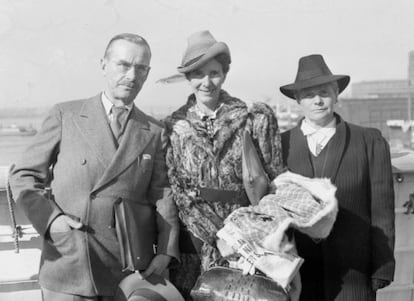 Thomas Mann, su esposa Katia y su hija Erika.