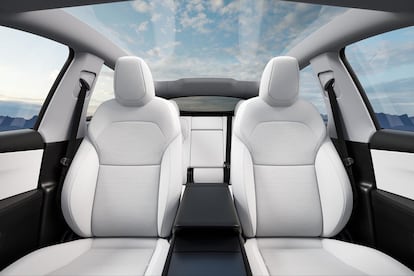 Interior del nuevo Tesla Model Y Juniper