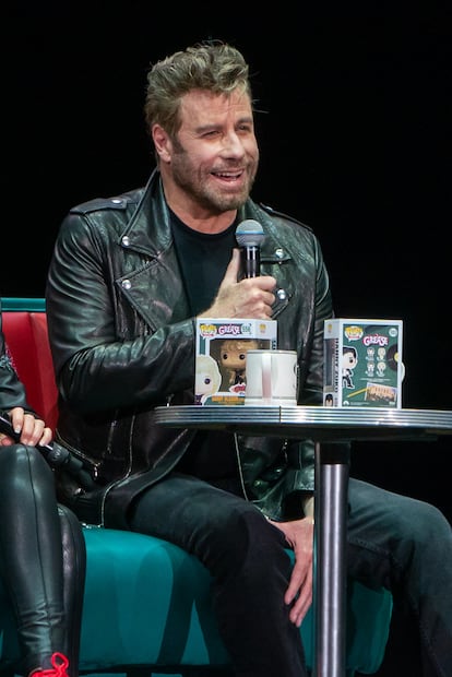 JOHN TRAVOLTA Y OLIVIA NEWTON VUELVEN ASER DANNY ZUKO Y SANDY OLSSON