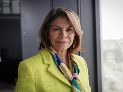 Laura Chinchilla, expresidenta de la República de Costa Rica, en la Cumbre Internacional de Sostenibilidad e Innovación Ambiental, en Bogotá, Colombia, el 23 de agosto de 2023.