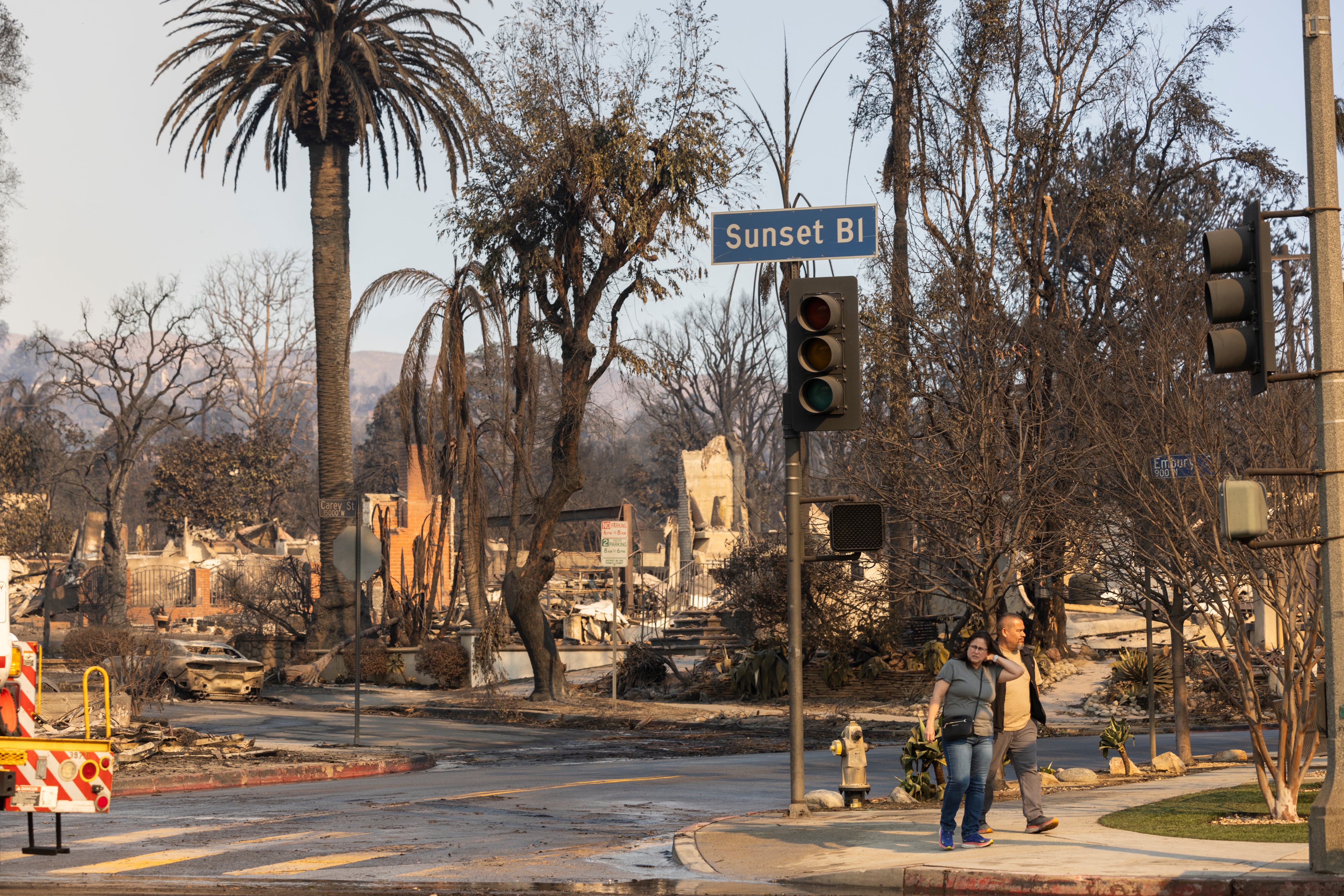 La calle Sunset Boulevard tras el incendio 'Palisades', en Los Ángeles, en California.