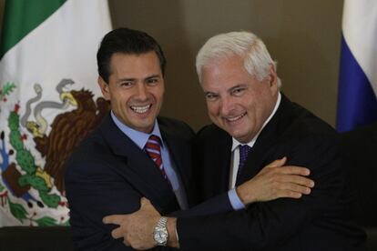 Pe&ntilde;a Nieto y Ricardo Martinelli durante el Foro Econ&oacute;mico 