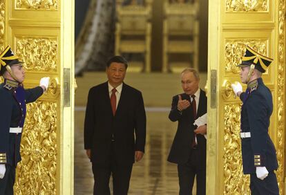 Encuentro entre el presidente chino, Xi Jinping, y el presidente ruso, Vladímir Putin, el 21 de marzo en Moscú.