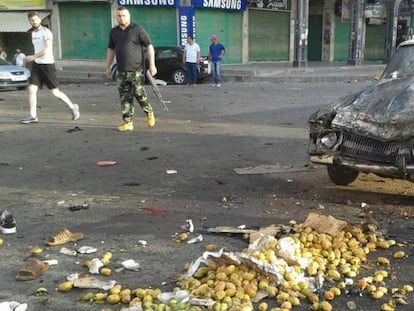 Daños provocados por un ataque con bomba en Sueida, al sur de Siria.