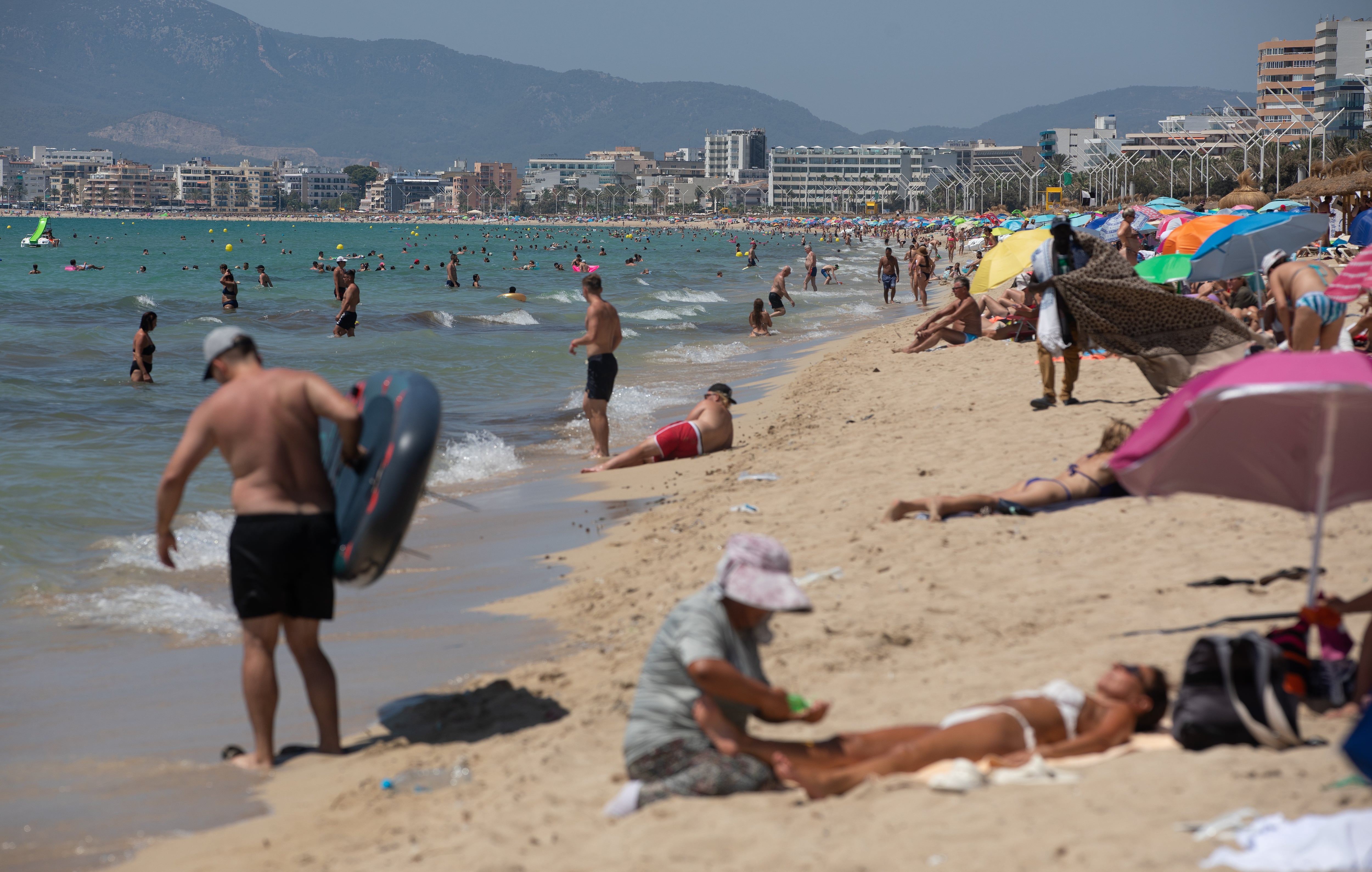 Dos turistas alemanas, intoxicadas graves por monóxido de carbono en la habitación de un hotel de Palma