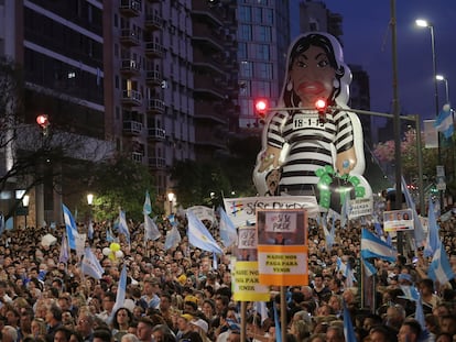 Simpatizantes del expresidente argentino Mauricio Macri, en la jornada electoral de 2019 en Córdoba.