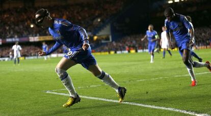 Torres celebra su gol al Basilea.