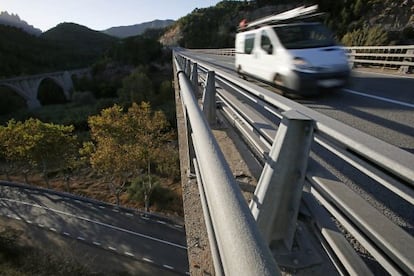 The bridge on the C-58 highway, from where Adriana D. plunged to her death.