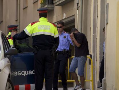 Michel Hernánez Rosado sale de los juzgados de Cervera (Lleida).