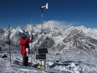 Los investigadores midieron la evoluci&oacute;n de los glaciares de la cuenca del  Dudh Koshi, donde acaban los hielos del Everets o el Cho Oyu.