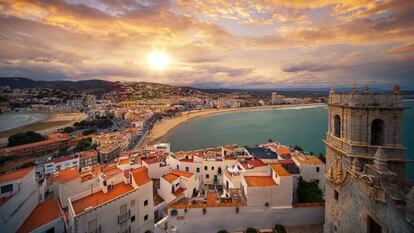 Vista de Peñíscola (Castellón) desde el castillo del Papa Luna.