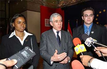 Jack Straw, durante el Consejo de Asuntos Generales y de Relaciones Exteriores de la UE celebrado en Bruselas.