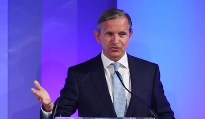 Marc Bolland en una intervención pública durante su etapa de CEO de Marks & Spencer.