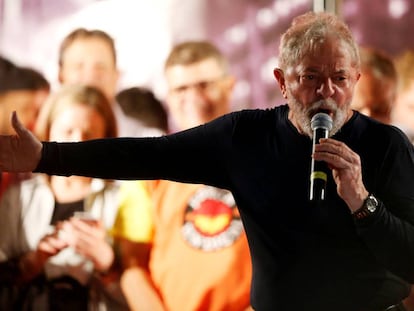 O ex-presidente Lula nesta quarta-feira em um ato em Curitiba.