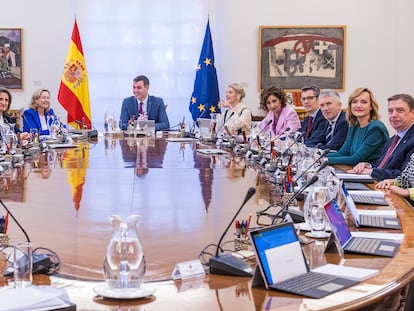 El presidente del Gobierno, Pedro Sánchez, preside el primer Consejo de Ministros de la nueva legislatura, el pasado miércoles en el Palacio de La Moncloa.