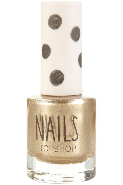 Esmalte de uñas dorado de TopShop. Precio: 8 euros aprox.