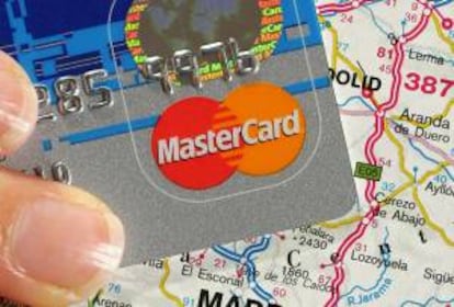 Los ingresos de MasterCard se situaron en la primera mitad del año en los 3.578 millones de dólares, el 13 % más que los 3.168 millones del mismo periodo de 2011. EFE/Archivo