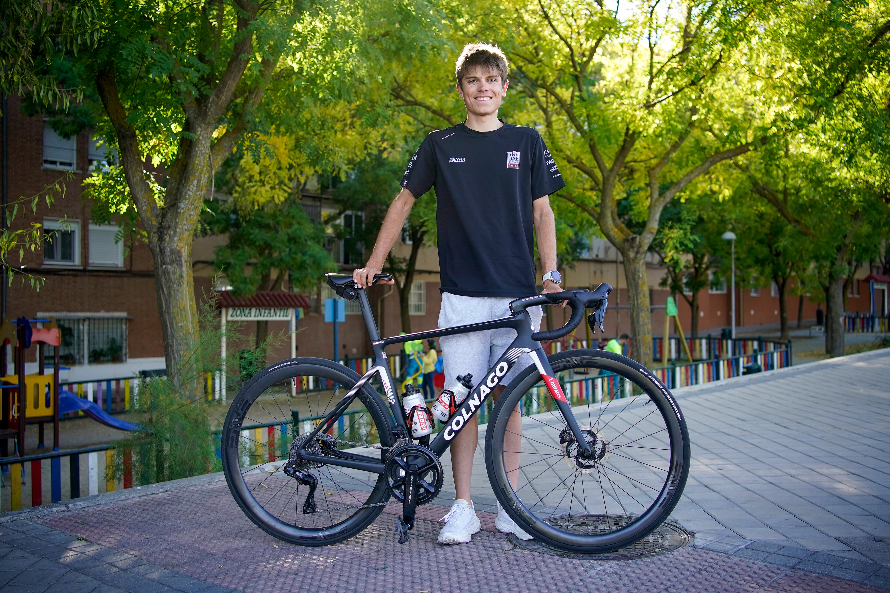 Pablo Torres, la cara espectacular del nuevo ciclismo español