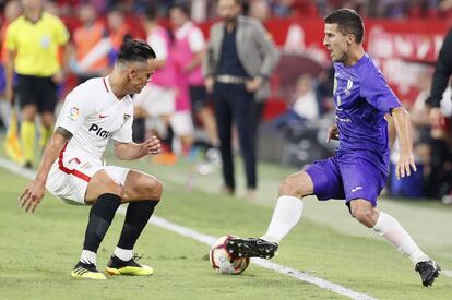 Roque Mesa, en el duelo europeo del Sevilla ante el Ujpest.