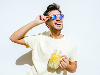 Una selección de las mejores marcas en gafas para proteger tu vista del sol en cualquier momento. GETTY IMAGES.