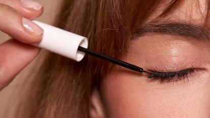Longer, stronger and healthier eyelashes.