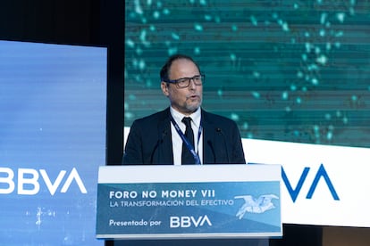 Jan Martínez Ahrens, director de EL PAÍS América, agradece a a los asistentes al foro.