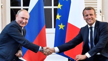 Emmanuel Macron y Vladimir Putin, el lunes en el fuerte de Brégançon.