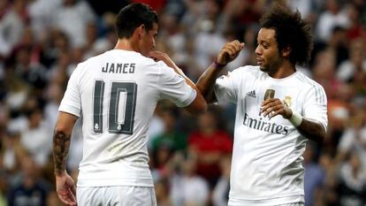 James y Marcelo celebran el 2-1.