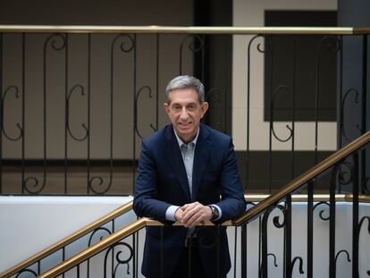 El director general de la fundación Mobile World Capital , Francesc Fajula, en la sede de la fundación en Barcelona.
