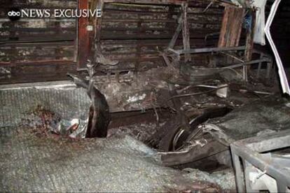 ABC News ha difundido en exclusiva imágenes inéditas como ésta, tomada en el interior de un vagón del metro de Londres tras la explosión.