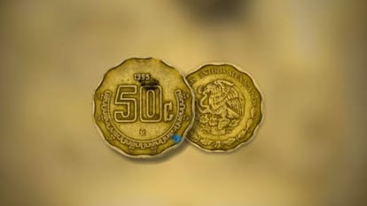 Monedas de 50 centavos mexicanos.