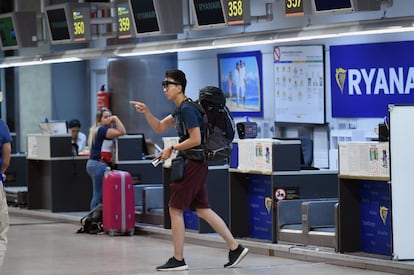 Mostradores de la aerolínea Ryanair en la T-1 del aeropuerto de Barajas durante la segunda jornada de huelga de los trabajadores, el 26 de julio de 2018.