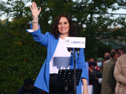 Isabel Díaz Ayuso, en un acto electoral celebrado el 29 de abril.