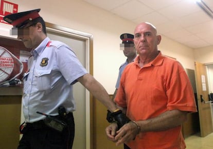 Ramón Laso cuando era conducido al juicio en la Audiencia de Tarragona.