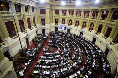 Diputados durante un debate en la sede del Congreso argentino, en Buenos Aires, en una imagen de archivo.