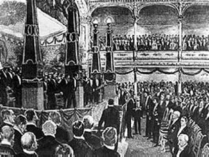 La primera ceremonia de entrega de premios en la Antigua Real Academia de Estocolmo (1901), presidida por el rey Oscar II.