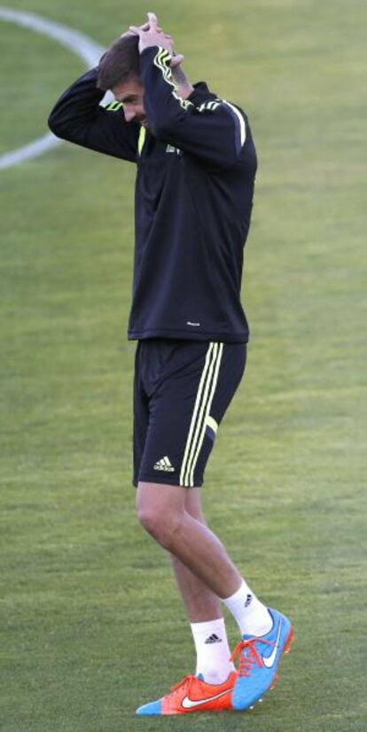 Piqué, durante el entrenamiento efectuado esta tarde en la Ciudad del Fútbol de Las Rozas