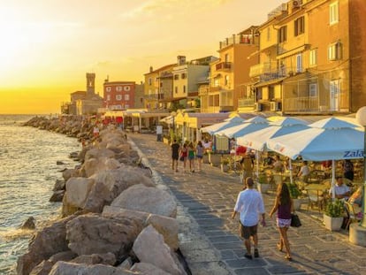 Atardecer en la ciudad de Piran, en Eslovenia. 