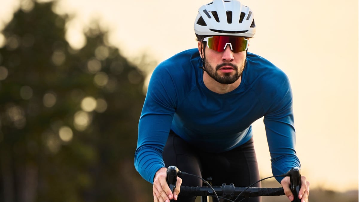 Ni Decathlon ni Sprinter: Amazon tiene el maillot de ciclismo ideal para el frío