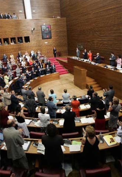 Momento en el que el Parlamento valenciano aprobó el Estatuto.