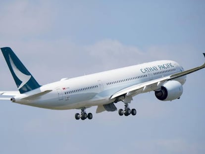 El A350 de Cathay Pacific utiliza un 10% de biocombustible.