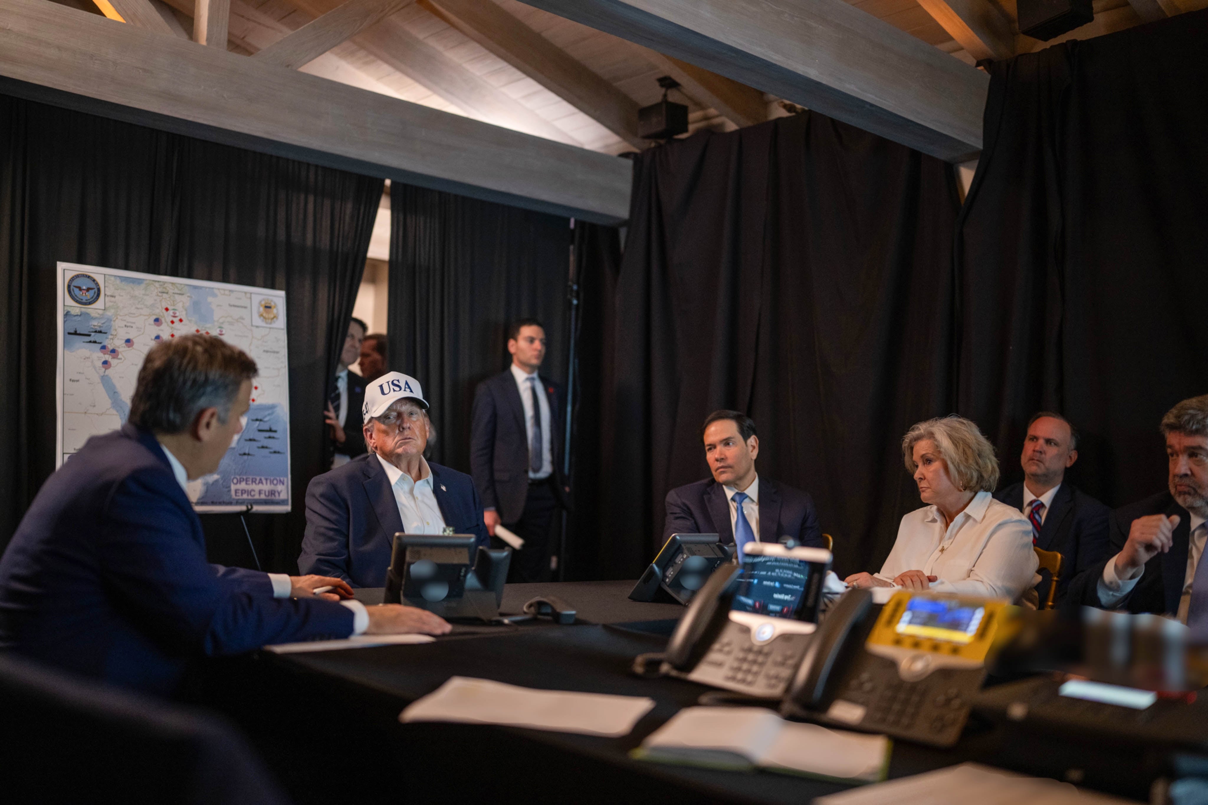 La CIA siguió durante meses los movimientos de Jameneí a la espera del momento para lanzar el ataque que lo mató