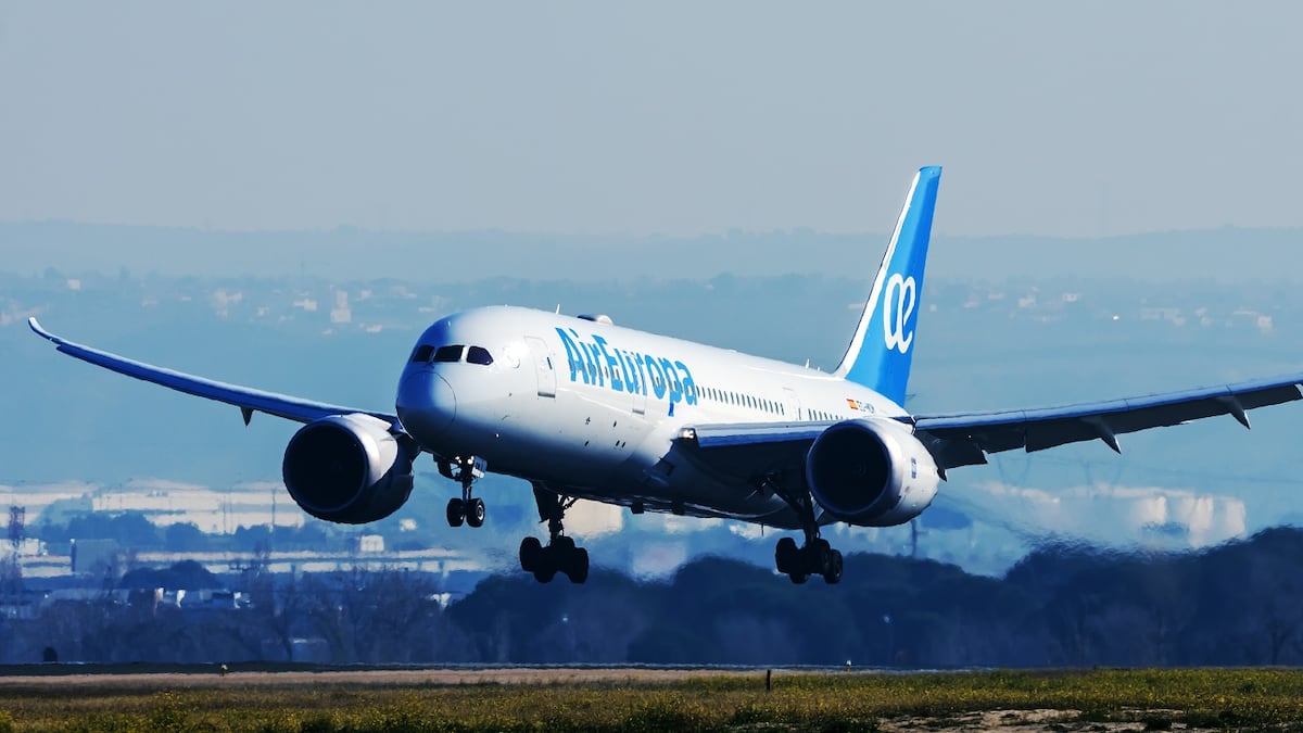 Aerolíneas Air Europa y Plus Ultra suspenden vuelos a Caracas por alerta de EE. UU.