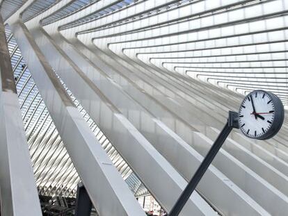 La estaci&oacute;n de tren de Lieja, en B&eacute;lgica, obra de Santiago Calatrava.