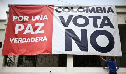 "Por una paz verdadera Colombia vota no"