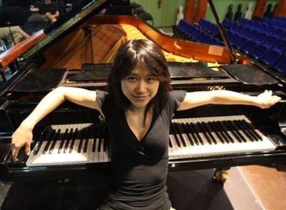 La pianista Yuja Wang se ha convertido, con 22 años, en una apuesta segura.