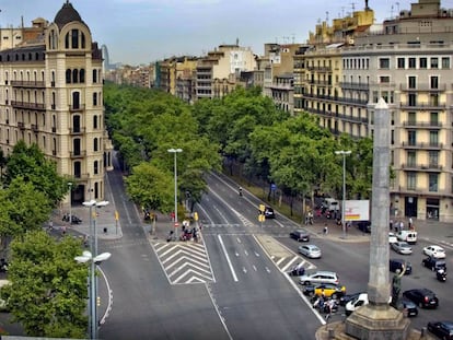 La plaça del Cinc d'Oros, a Barcelona.