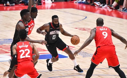 James Harden, no Rockets x Raptors desta terça-feira no Japão.