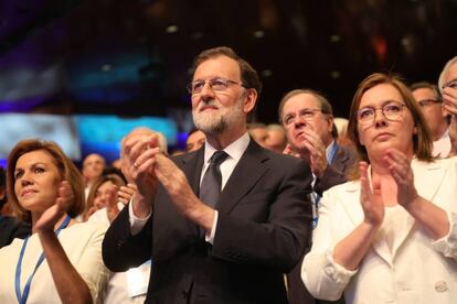 María Dolores de Cospedal y Mariano Rajoy, en el 19 Congreso Nacional del Partido Popular.